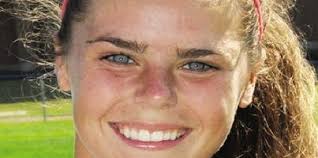 Field hockey: Getting cut in soccer leads Simpson down successful path