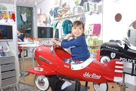 Find hairdressers and hairstylist with good experiences in your location. New York Magazine Top Five Kids Haircuts Nymag Kids Hair Salon Toddler Haircuts Kids Barber