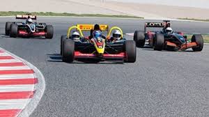 Gp de francia fernando alonso saca músculo en el circuito de casa de alpine ilusionante cuato puesto del asturiano para completar el mejor viernes de lo que va de año, con ocon dos plazas por. Paquete Descubrimiento F1 Circuito Gp De Magny Cours Francia Evasion Club