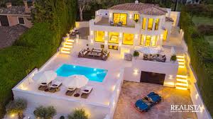 Descubra imagens e fotos de entretenimento pelos melhores fotógrafos do mundo. Realista Quality Properties Marbella Real Estate Agent Facebook 1 Review 113 Photos