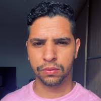 1800+ "Leonel" profiles