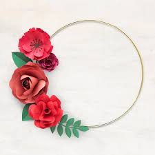 Download Premium Psd Of Round Gold Frame With Paper Craft Flowers Mockup Gold Frame Flower Crafts Floral Border Design