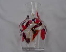 Petit Vase Carafe En Verre Peint Motifs Graphiques Rose Violet Et Bleu Vase Rose Carafe Rose Vase Violet Peinture Sur Ve Peinture De Bouteille Vase Violet Etsy
