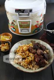 Panaskan minyak kemudian tumiskan kulit kayu manis, bunga cengkih, bunga. Resep Nasi Kebuli Daging Sapi Di 2020 Resep Masakan Resep Masakan