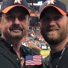 My heart is heavy tonight y'all. Our dear friend @houstonpolice Jerry  Flores is in need of our prayers, he was in an accident. Please say a  prayer & send positive energy to