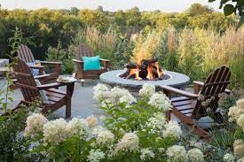 With the right furniture and accessories, even the smallest patio can become a cozy and private vacation. 45 Creative Ways To Add Backyard Privacy Hgtv