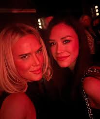 Las Vegas Makeup Artist Maile B. (@mailebellomua) • Instagram photos and  videos