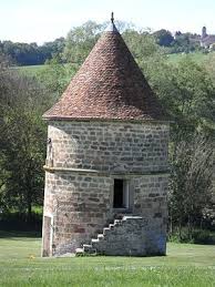 Vosges Chateau De Thuillieres Pigeonnier Pigeonnier Maisons De Pierre Interieurs Du Chateau