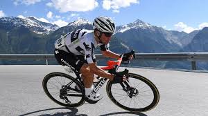 Hiking in the swiss national park. Domencio Pozzovivo Bounces Back With Strong Showing On Suisse Stage 5 Africanews