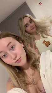 Couple of shy country gals in Gtown 🎂🎉#fyp #glasgow #birthday