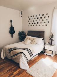 15 Minimalist Bedroom Ideas That Will Inspire You To Redecorate Your Room Society19 Small Room Bedroom Minimalist Bedroom Bedroom Design