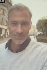 Conférence de Presse des Engagés pour Amay : Un Événement Politique  Marquant