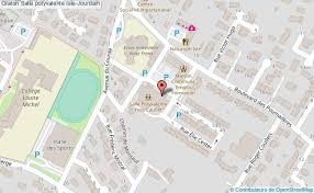 ❮ ❯ vidéos de l'isle jourdain. Gymnase Salle Polyvalente Isle Jourdain