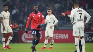 Après avoir éliminé le bayern, on n'a pas su gérer notre statut de favori à la victoire finale comme en ligue 1 quand on n'a pas su battre lille au parc. Le Psg Prend Tres Cher Sur Twitter Apres Son Humiliation Contre Lille