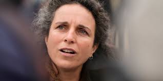 Morgan-Large-journaliste-d-investigation-J-ai-peur-que-l-on-mette-le-feu-a-ma-maison 