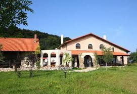 Aplicați generos protecția solară spf 30+ cu spectru larg la fiecare 2 ore, chiar și în zilele tulburi și după înot sau transpirație. Vremea Varfu Campului Prognoza Meteo Pe 7 Zile Freemeteo Ro