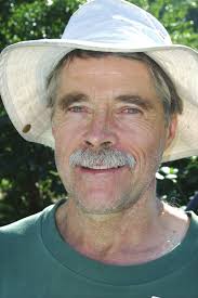 Firefighters Salute Page A17 Island Homes Page A24