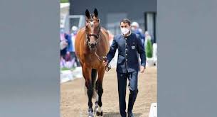 Fouaad mirza (born 6 march 1992) is an indian equestrian who won silver medals in both individual eventing and team eventing at the 2018 asian games.he became the first indian since 1982 to win a medal at an individual equestrian event at the asian games. Buw7qff3d Zc3m