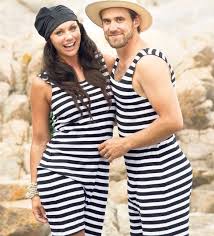 Professional life and career 5 henrik zetterberg: Henrik Zetterberg And His Wife Emma Andersson Hilarious Sweden Swimsuit Wedding Photos Such Cool Detroit Red Wings Henrik Zetterberg Detroit Red Wings Hockey
