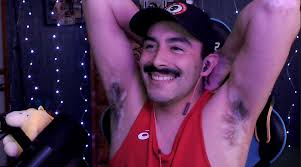 Corey/Renn (@renoufle)