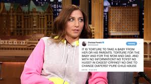 Chelsea vanessa peretti (born february 20, 1978) is an american comedian, actress, television writer, singer and songwriter. Jewish Mom Chelsea Peretti S Outrage On Twitter Is What We Need Kveller