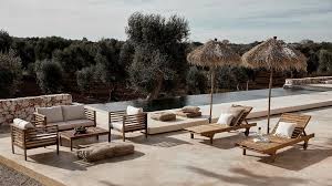 Die Schonsten Zoom Hintergrunde Zum Download In 2020 Outdoor Dekorationen Moderne Lounge Outdoor Lounge