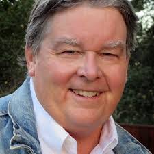 Dawn Muench's Instagram, Twitter & Facebook