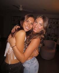 Olivia Klotz's Instagram, Twitter & Facebook