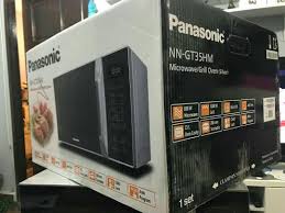 It has a removable shelf, and a see through drop down door. Panasonic Microwave Oven Nn Gt35hm Kitchen Appliances On Carousell