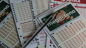 Mega-Sena: Quanto R$ 102 milhões rendem todo mês na poupança e no Tesouro