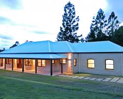 See more beautiful real homes on our dedicated hub page, and find its architect owner gradually pieced it back together again, using traditional methods, and modern or salvaged. Sandstone Home Styles Traditional Queenslanders