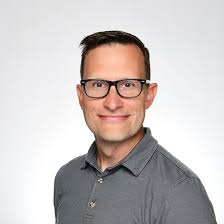 Let's congratulate Rev. Prof. Dave Tolan