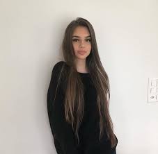 When your hair is 90% of your selfie. Beautiful Lady Ig Baddies Baddie And Long Hair Goals Image 7240005 On Favim Com