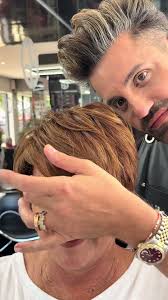 Transformación de cabello en el salón de Gabriel Samra