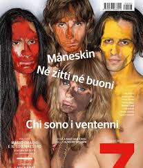 Måneskin is an italian rock band from rome, consisting of lead vocalist damiano david, bassist victoria de angelis, guitarist thomas raggi, and drummer ethan torchio. Meet The Maneskin The Band Sweeping Italy Life In Italy