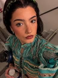 Elijah Morin's Instagram, Twitter & Facebook