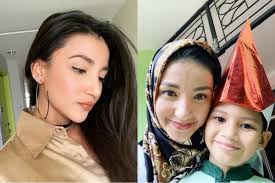 Tsania marwah dan atalarik syah berbagi pengalaman seputar keluarga. Galak Di Sinetron 10 Bukti Tsania Marwa Penyayang Ke Sang Anak