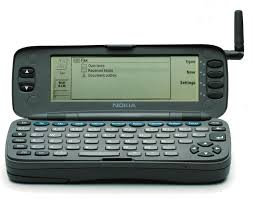 Pogledajte ceo asortiman nokia telefona:. Das Alte Nokia Handy 3310 Ist Wieder Da Und Kann Mehr Als Fruher Ingenieur De