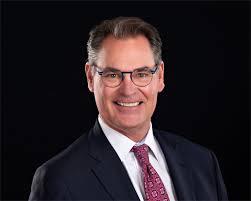 Insurance company hires consultant