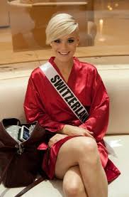 Nun hat sie in der neuesten folge des podcasts «zurich pride» mit. Fotostrecke Wahl Zur Miss Universe In Moskau Wird Die Schonste Frau Des Universums Gesucht Bild 34 Von 216 Unterhaltung Verlagshaus Jaumann