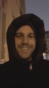 𝘾𝙤𝙝𝙚𝙣’𝙨 𝙨𝙤𝙣𝙜𝙗𝙤𝙤𝙠... 𝙩𝙝𝙚 𝙛𝙞𝙧𝙨𝙩 𝙤𝙛 𝙞𝙩𝙨 𝙠𝙞𝙣𝙙  𝙤𝙛𝙛𝙞𝙘𝙞𝙖𝙡𝙡𝙮 𝙚𝙣𝙙𝙤𝙧𝙨𝙚𝙙 𝙗𝙮 𝙩𝙝𝙚 𝙗𝙖𝙣𝙙... [𝙞𝙨]  𝙥𝙪𝙧𝙚 𝙍𝙖𝙙𝙞𝙤𝙝𝙚𝙖𝙙: 𝙨𝙪𝙗𝙩𝙡𝙮 𝙤𝙧𝙘𝙝𝙚𝙨𝙩𝙧𝙖𝙡;  𝙗𝙚𝙖𝙪𝙩𝙞𝙛𝙪𝙡 𝙗𝙪𝙩 𝙪𝙣𝙨𝙚𝙩𝙩𝙡𝙚𝙙.,