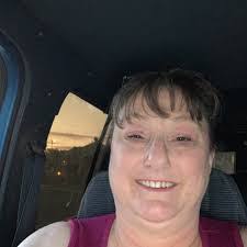 Cassy Walden's Instagram, Twitter & Facebook