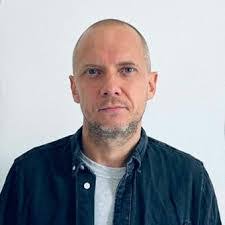 Eva Vidal's Instagram, Twitter & Facebook