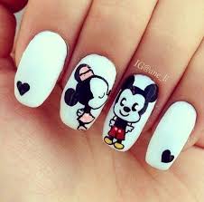 Curso en vídeo paso a paso si te gusta decorar todo tipo de fiestas, hoy. Unas Para Ninas 50 Disenos Faciles De Hacer 2019 2020 Unas Mickey Manicura De Unas Unas De Mickey Mouse