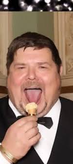 Appreciation in karaoke rooms across locations