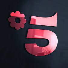 È possibile seguire la programmazione di canale 5 in diretta streaming, previa registrazione al sito mediaset play. Canale 5 Home Facebook