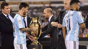 تخطى ليونيل ميسي غبرئيل باتيستوتا ليصبح صاحب اكبر عدد من الاهداف للمنتخب الارجنتيني بهدف سجله في مرمى الولايات المتحدة البلد المضيف لدورة كوبا امريكا. Ø§Ù„Ø¨ÙˆØ§Ø¨Ø© Ù†ÙŠÙˆØ² Ù†Ø­Ø³ Ø§Ù„Ù†Ù‡Ø§Ø¦ÙŠØ§Øª ÙŠØ·Ø§Ø±Ø¯ Ù…ÙŠØ³ÙŠ ÙÙŠ ÙƒÙˆØ¨Ø§ Ø£Ù…Ø±ÙŠÙƒØ§