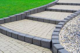 Für den heimwerker heißt das in aller regel, dass er seine treppe nicht selber bauen kann. Gartentreppe Fur Den Hang Diese Materialien Sind Dafur Geeignet