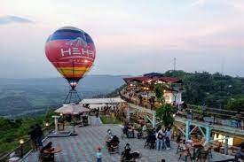 The mega malls and shopping complexes within. Restoran Di Bukit Bintang Yogyakarta Mulai Buka Ini 3 Restoran Yang Terkenal Halaman All Kompas Com