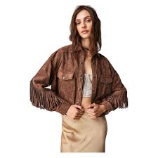 5 curvy girl friendly spring trends (no matter your size) - IALH